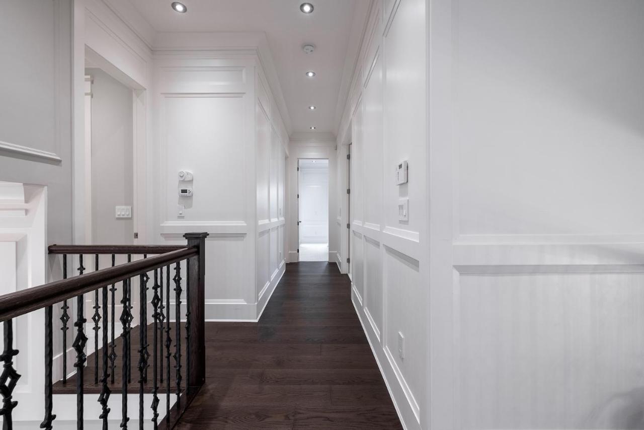 Luxurious Private Rooms In Richmond Exterior photo